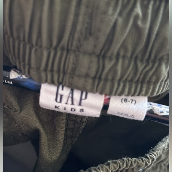 Gap Relaxed Boys Cargo Pants - Picture 5 of 5